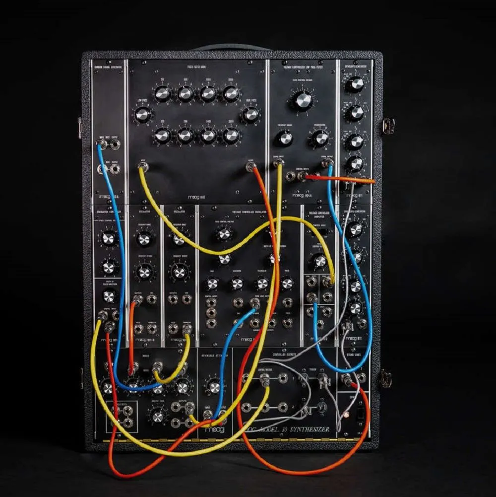 Moog Modular Format Moog - Model 10 Modular Synthesizer - SchneidersLaden