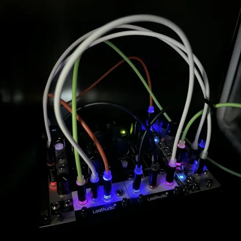 Exploding Small Small Led Exploding Shed LED Patch Cables (5 Pcs.) 30cm - SchneidersLaden