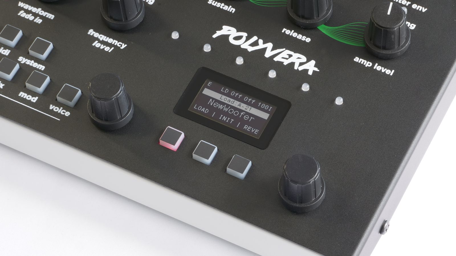 Polyvera (Black)